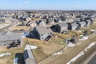 2260 Starburst Dr SW, Rochester, MN 55902 - Photo 36