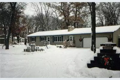 2534 S Waconia Circle NE, Bethel, MN 55005 - Photo 1