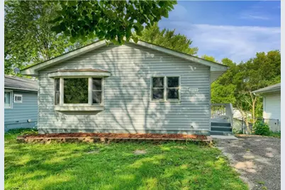 2079 3rd Street N, North Saint Paul, MN 55109 - Photo 2