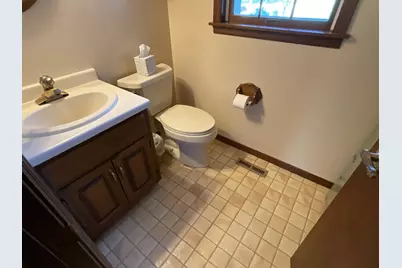 2701 4th Avenue NW, Austin, MN 55912 - Photo 16