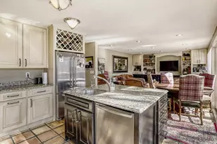 2081 Meeting St, Wayzata, MN 55391 - Photo 12