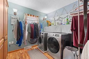 656 Lincoln Dr, Wyoming, MN 55092 - Photo 12