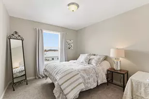 11916 Emery Village Dr N, Champlin, MN 55316 - Photo 30