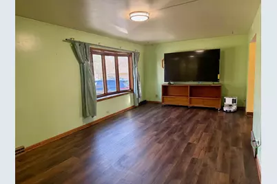 1025 Pershing Boulevard, Worthington, MN 56187 - Photo 6