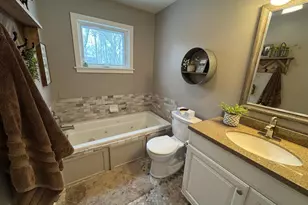 21824 Douglas Ave, Albert Lea, MN 56007 - Photo 16