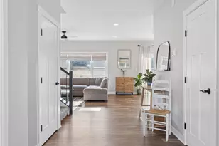 1261 SkyView Cir NW, Rochester, MN 55901 - Photo 6