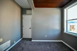 263 Franklin St, Winona, MN 55987 - Photo 12