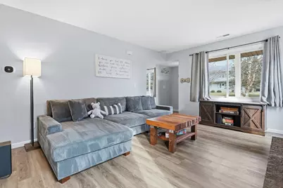 4673 Jackstone Point, Eagan, MN 55122 - Photo 6