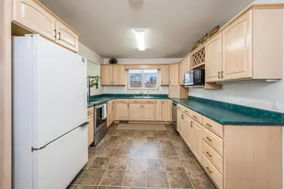 923 Martin Street, Fairmont, MN 56031 - Photo 8