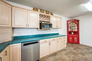 923 Martin St, Fairmont, MN 56031 - Photo 10