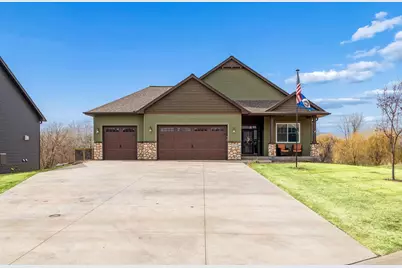 26612 Frontier Avenue, Wyoming, MN 55092 - Photo 2