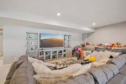 18468 70th Avenue N, Maple Grove, MN 55311 - Photo 38