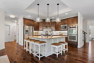 11668 Azure Ct, Inver Grove Heights, MN 55077 - Photo 2