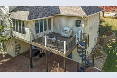 440 Elsie Inn, Mahtomedi, MN 55115 - Photo 68