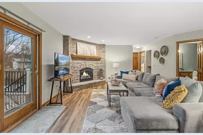 440 Elsie Inn, Mahtomedi, MN 55115 - Photo 20