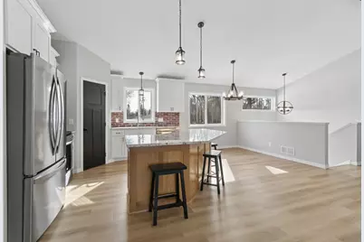 1752 209th Avenue NE, East Bethel, MN 55011 - Photo 4