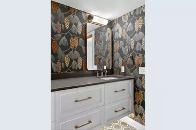 9208 Yukon Avenue S, Bloomington, MN 55438 - Photo 46