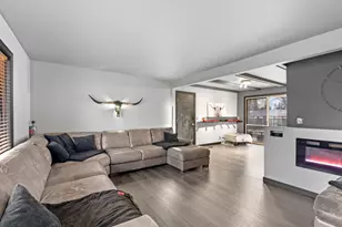 193 150th St W, Apple Valley, MN 55124 - Photo 2