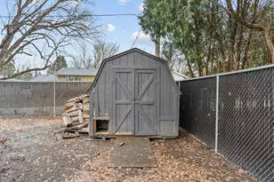 193 150th St W, Apple Valley, MN 55124 - Photo 20