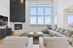 7041 Kenmare Dr, Bloomington, MN 55438 - Photo 20