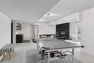 7041 Kenmare Dr, Bloomington, MN 55438 - Photo 58