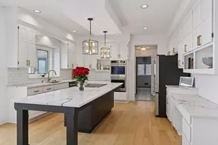 7041 Kenmare Dr, Bloomington, MN 55438 - Photo 38