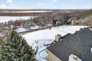 7041 Kenmare Dr, Bloomington, MN 55438 - Photo 80