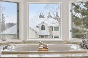 7041 Kenmare Dr, Bloomington, MN 55438 - Photo 48