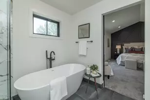 625 Ivy Falls Ave, Mendota Heights, MN 55118 - Photo 32