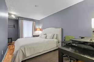 1274 Trailwood S, Hopkins, MN 55343 - Photo 14