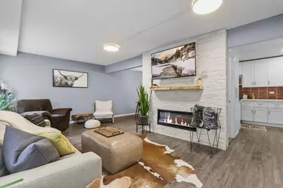 1274 Trailwood S, Hopkins, MN 55343 - Photo 8