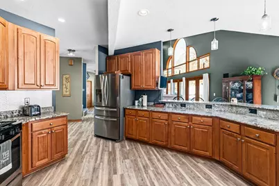 214 Galahad Place N, Hudson, WI 54016 - Photo 22