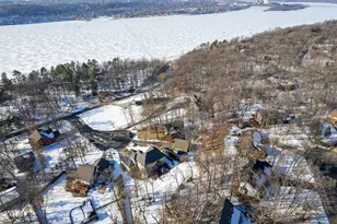 214 Galahad Pl N, Hudson, WI 54016 - Photo 6