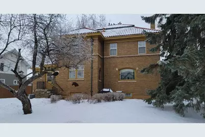 1001 E Howard Street, Hibbing, MN 55746 - Photo 2