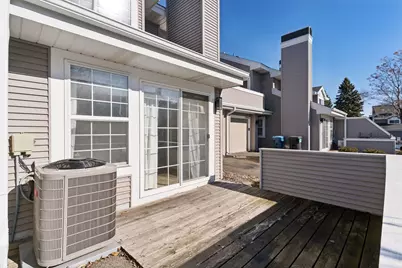 2425 Upland Lane N #F, Plymouth, MN 55447 - Photo 4