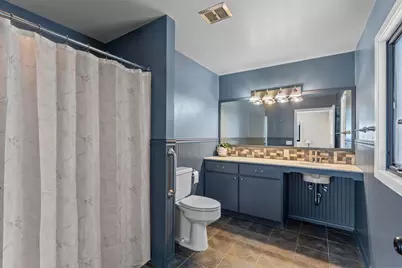 396 Thompson Avenue W, West Saint Paul, MN 55118 - Photo 20