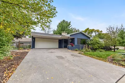 396 Thompson Avenue W, West Saint Paul, MN 55118 - Photo 2