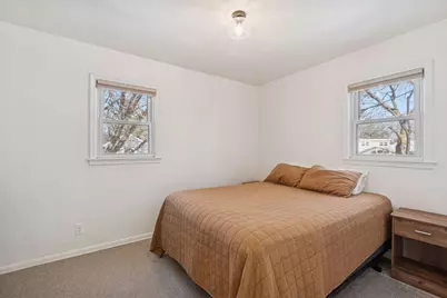 2068 Longview Drive, New Brighton, MN 55112 - Photo 14