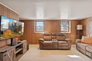 2068 Longview Dr, New Brighton, MN 55112 - Photo 20