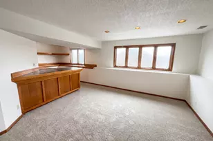 14012 Underclift St NW, Andover, MN 55304 - Photo 12
