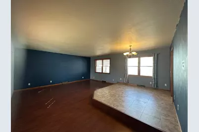 101 E Virginia Street, Luverne, MN 56156 - Photo 8