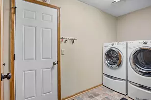 114 Carmel Ave W, West Saint Paul, MN 55118 - Photo 8