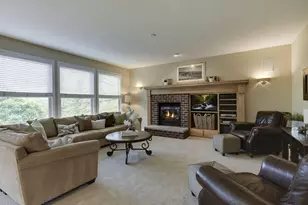 7428 Bent Bow Trail, Chanhassen, MN 55317 - Photo 10