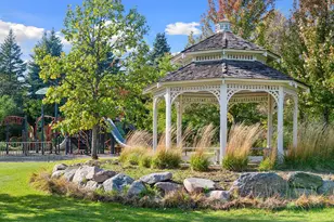 7428 Bent Bow Trail, Chanhassen, MN 55317 - Photo 40