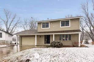 110104 Arboretum Way, Chaska, MN 55318 - Photo 1