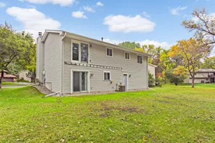 8616 Windward Cir, Eden Prairie, MN 55344 - Photo 24