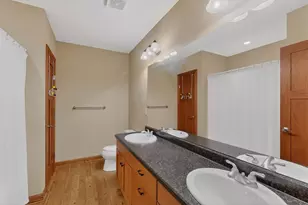 4063 Autumn Lake Ct SW, Rochester, MN 55902 - Photo 48