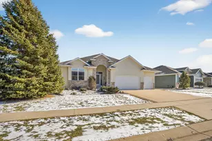 4063 Autumn Lake Ct SW, Rochester, MN 55902 - Photo 4