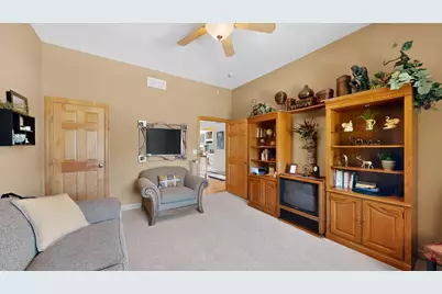 4063 Autumn Lake Court SW, Rochester, MN 55902 - Photo 8