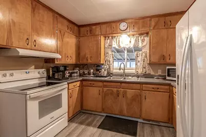 142 3rd Avenue SW, Winnebago, MN 56098 - Photo 8